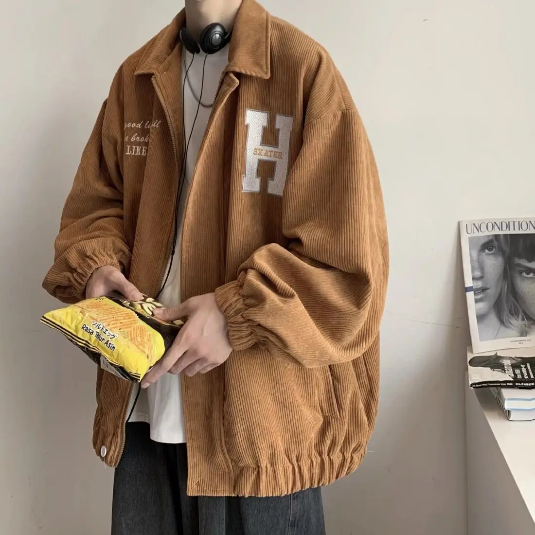 

Corduroy Jacket Men's Spring and Autumn Trend Loose Student Fashion Jacket Retro Couple Jacket Men's and Women's Jackets
