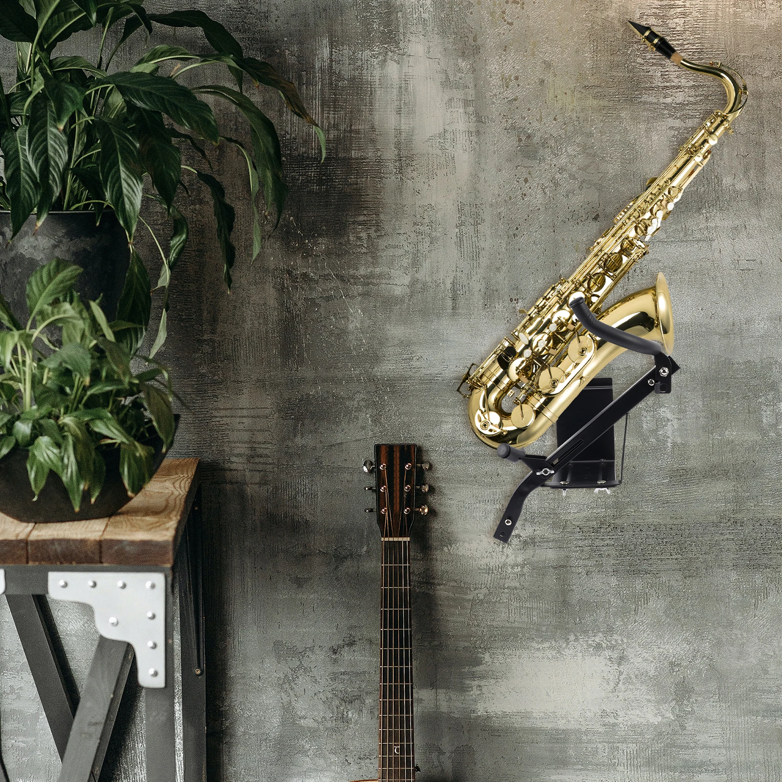 

Alto Tenor Saxophone Wall Holder Sturdy Iron Bracket with Soft Sponge Pad for Scratch Proof Instrument Storage and Display in