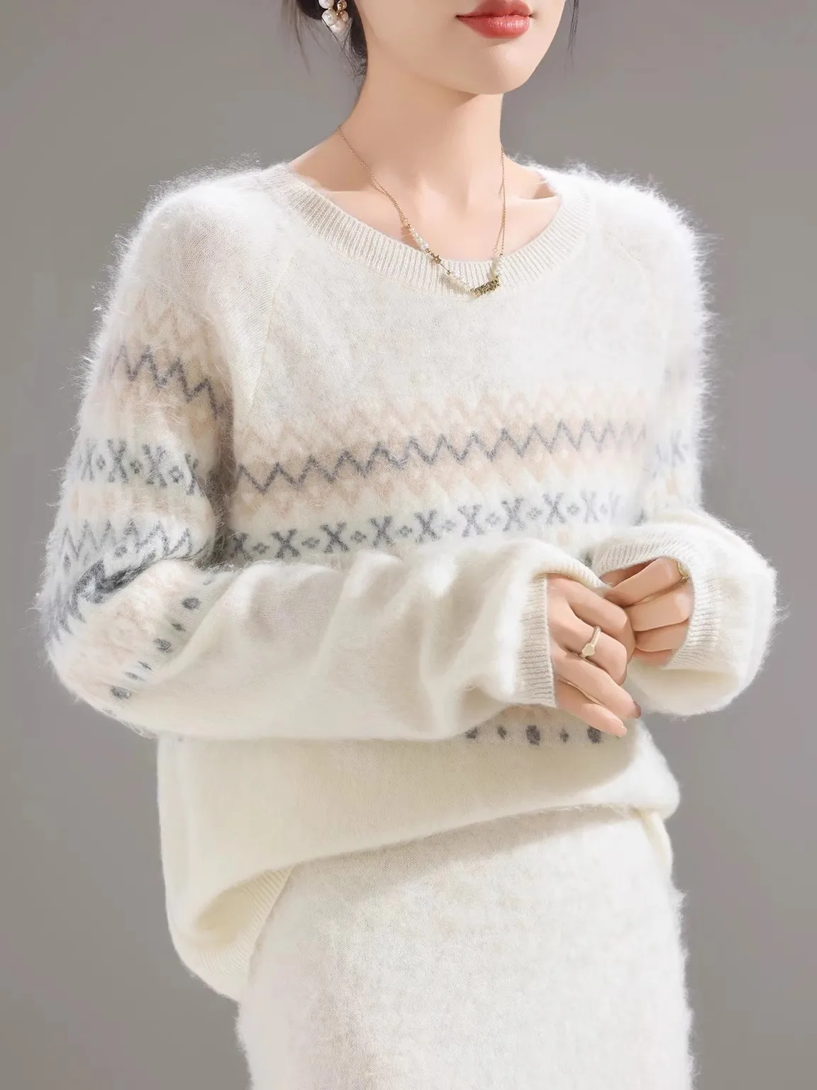 

Soft Fce Knitted Sweater Wool Camere Brued round Ne Overhead Lazy Sle Geometric Pattern Women's Casual Warm Coat