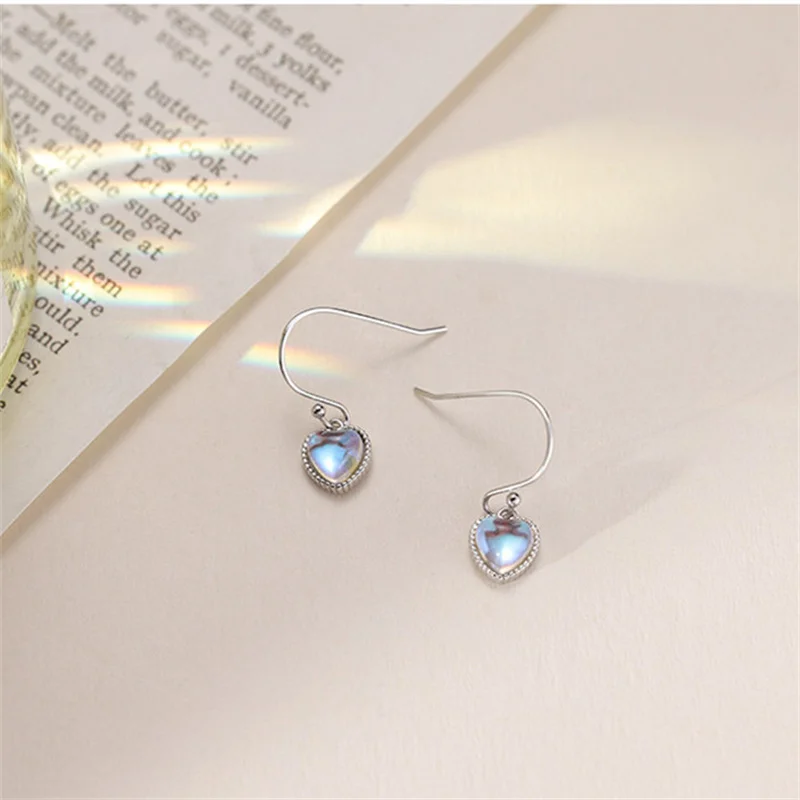 Promotion 925 Sterling Silver Hooks For Lady Hanging Earrings Accessories Cute Moonstone Heart Pendant Earrings Women Jewelry