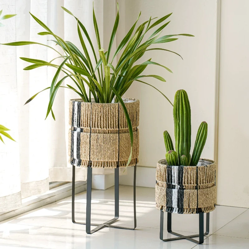 Hand Woven Straw Planter Basket Home Iron Plant Stand Floor Greenery Pot Storage Holder Balcony Living Room Aesthetic Decor
