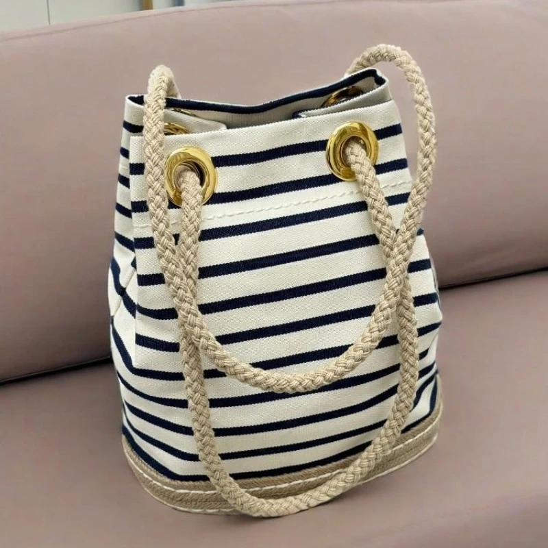 

Luxury Women Brand Designer Genuine Leather Shoulder Bucket Bag Large Capacity Tote Bags Concise Fashion Commuting Style Handbag