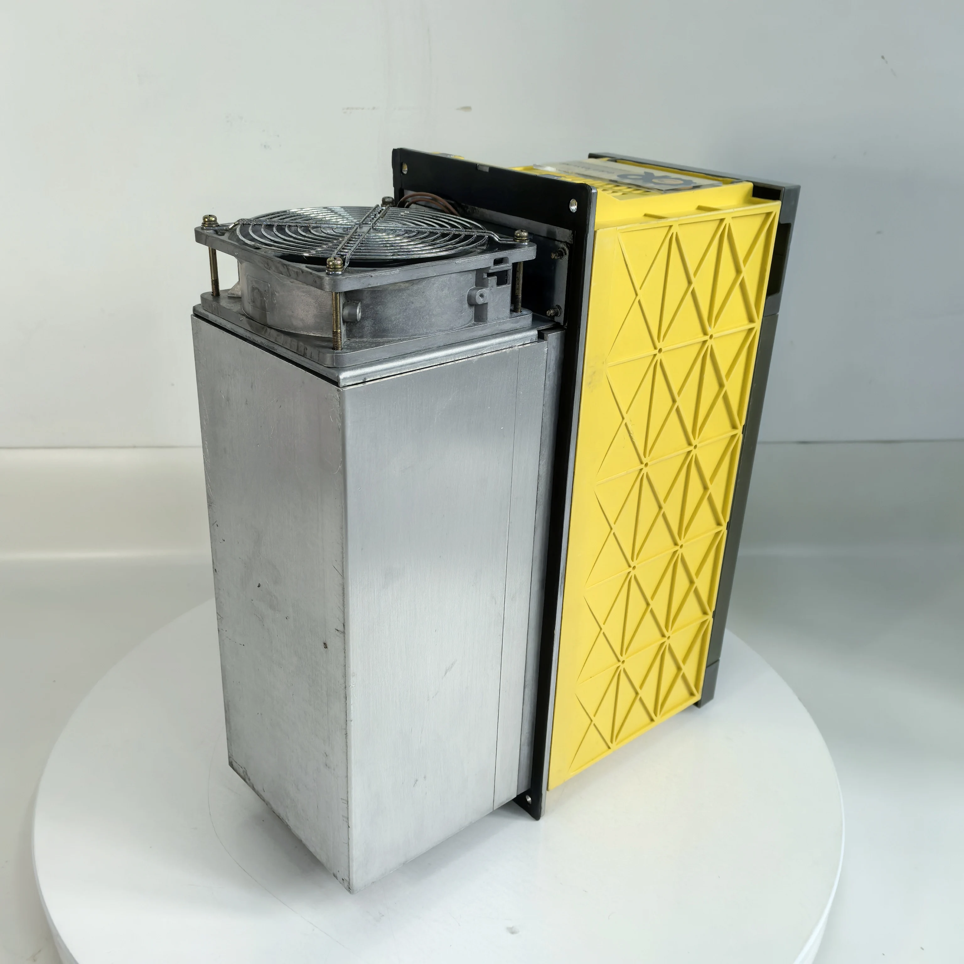 

Fanuc A06B-6088-H226#H500 Servo Amplifier Tested ok Expedited Delivery