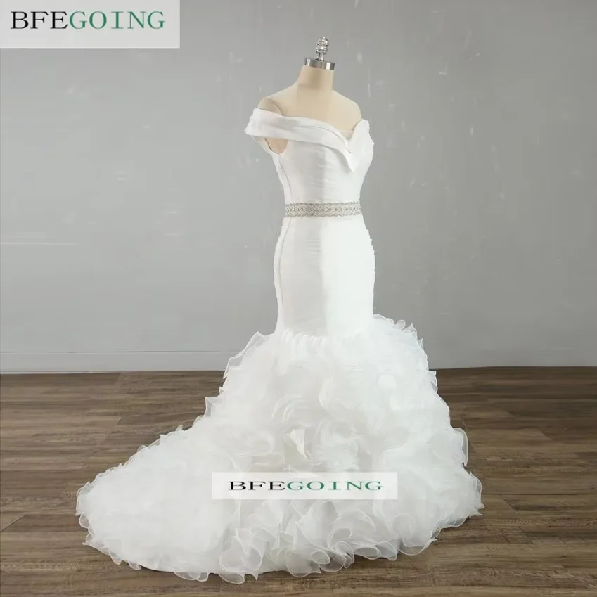 Mermaid/Trumpet Wedding Dresses Chapel Train Customized Off The Shoulder V-Neck Floor-Length Bridal Gowns