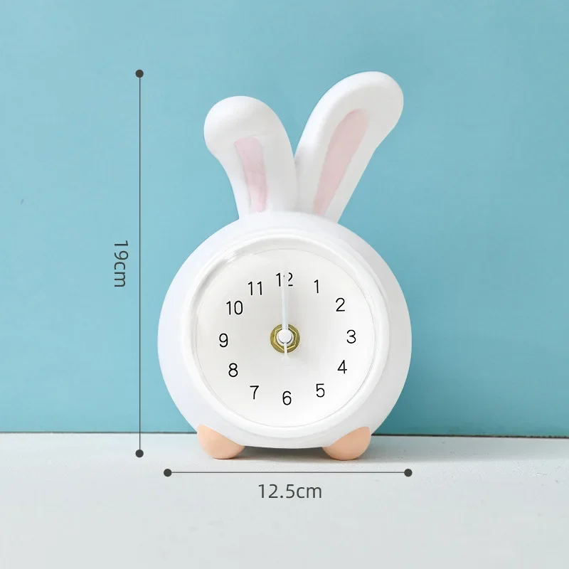 Lampu tidur LED ขนาดเล็กติดข้างเตียงห้องนอนนาฬิกาการ์ตูนอเนกประสงค์ตั้งโต๊ะเครื่องประดับ kado Kecil กระปุกออมสินรูปสัตว์แบบสร้างสรรค์