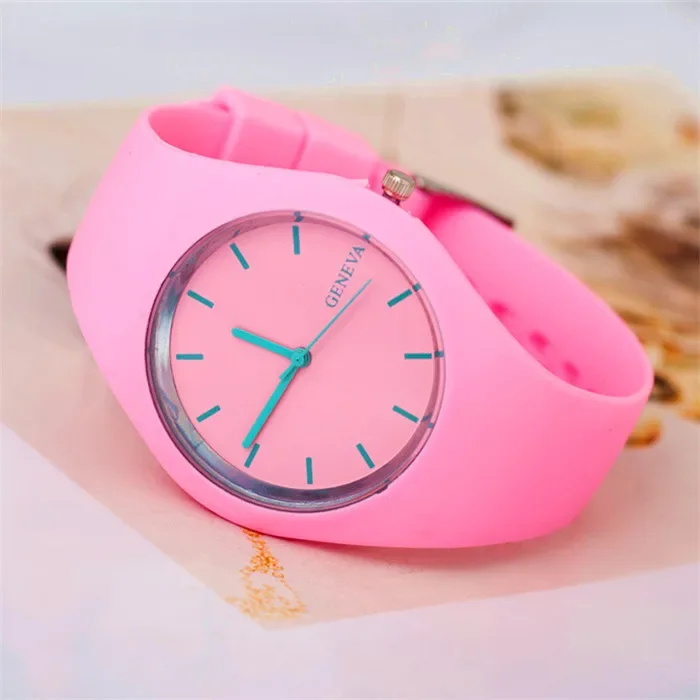 2020 Geneva Women Sport Watches Cream Color Ultra-thin Fashion Gift Silicone Strap Leisure Watch Women Women\'s Jelly Watches