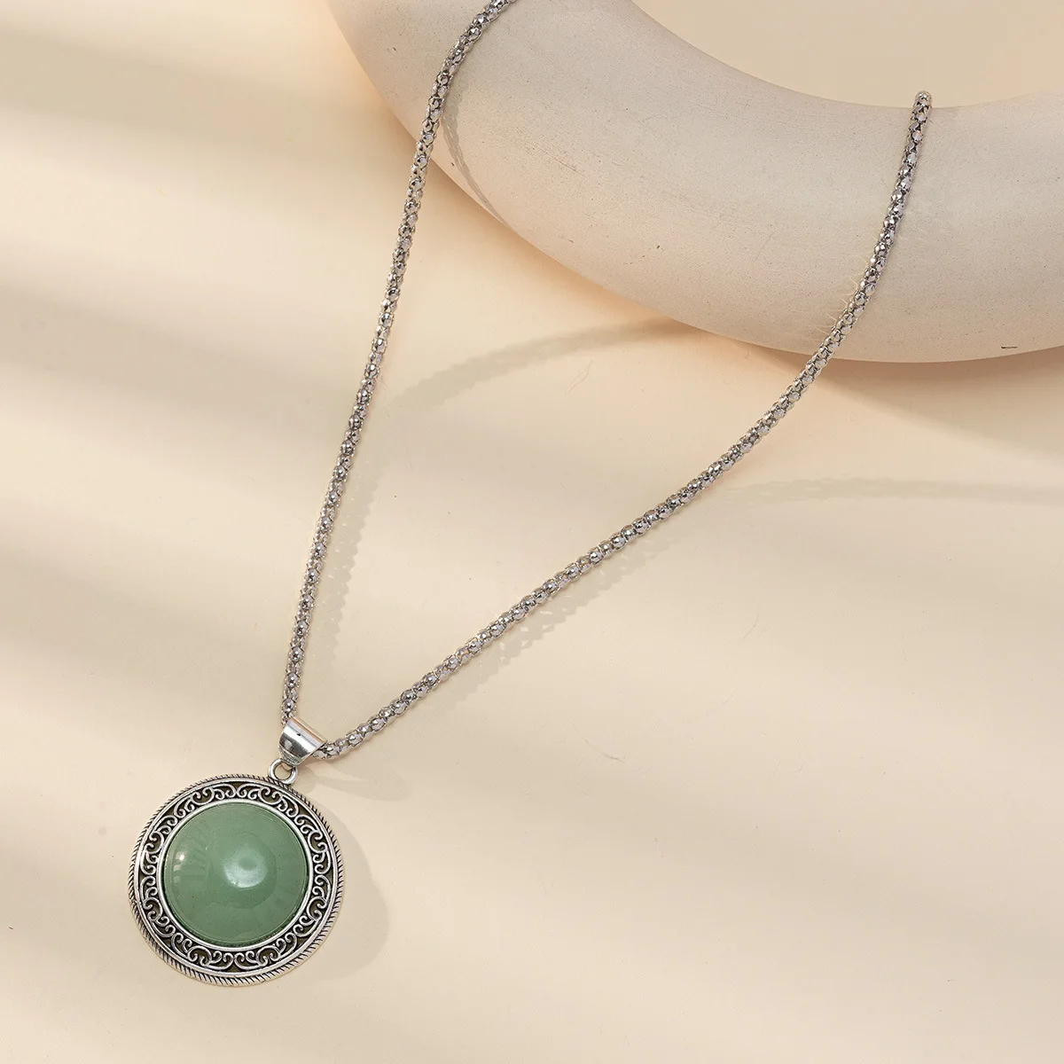 White clam Aventurine Opal Pink crystal semi-precious stone alloy inlaid with circular hollow design