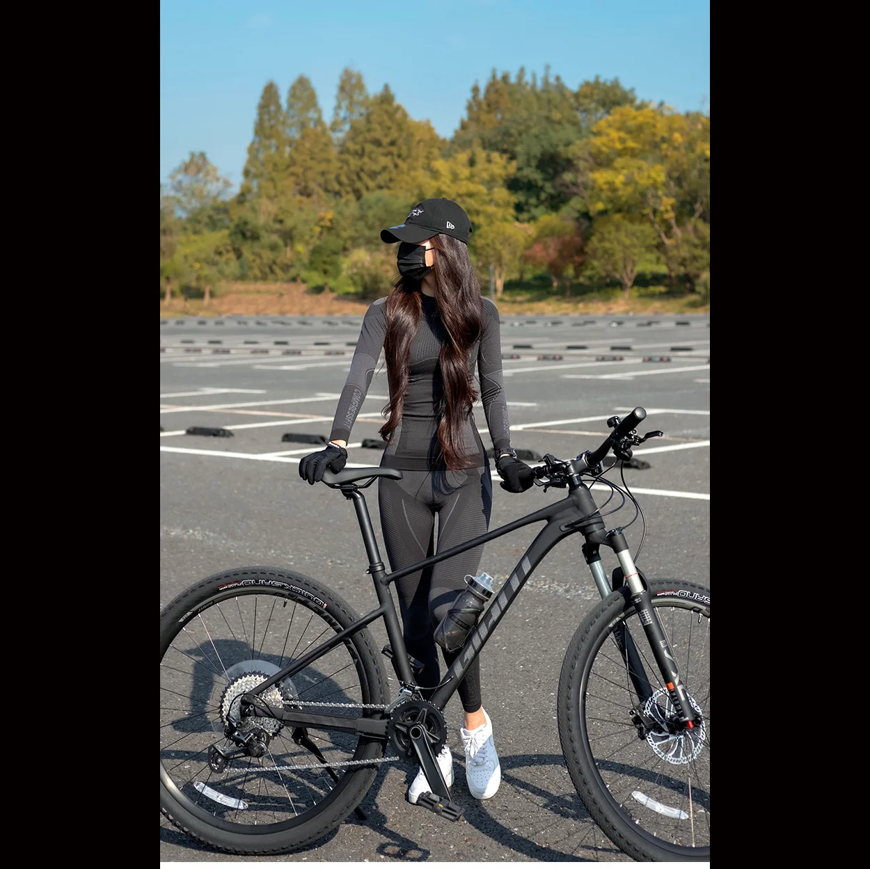 Cycling Speed Drying Clothes Warm  Pressurized Tight Fitting Women's Style Outdoor Cycling Ski Underwear Fitness Sportswear