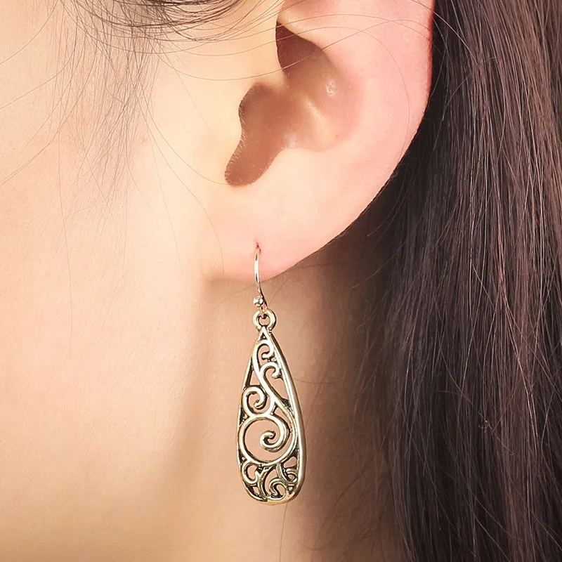 Retro Alloy Carved Palace Earrings Female, Cross-border Ethnic Fengshui Drop Hollow Flower Pattern Earrings for Women