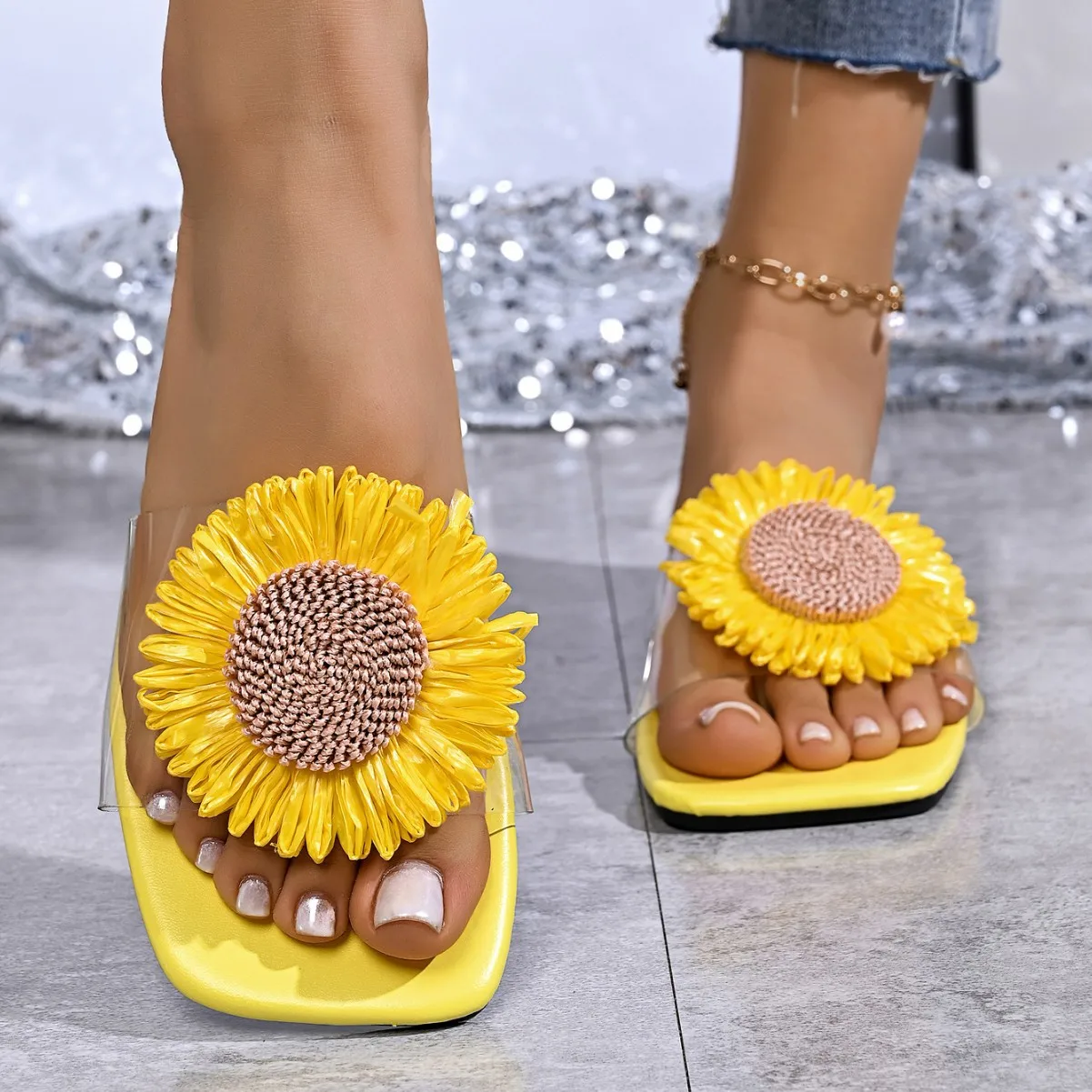 Summer Women Transparent Strap Slippers Sunflower Decor Flat Slide Sandals Casual Non Slip Beach Ladies Outdoor Slides