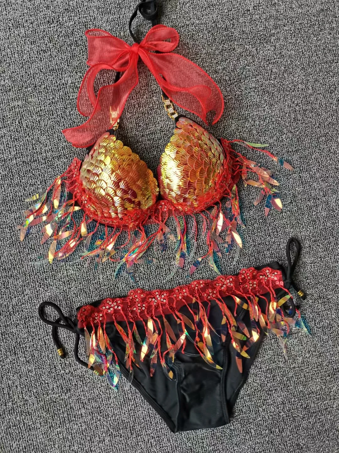 Handmade Mermaid Sequin Seashell Bikini Tassel Top Bra Oceanarium Bar Table Performance Dress Fishtail Leather