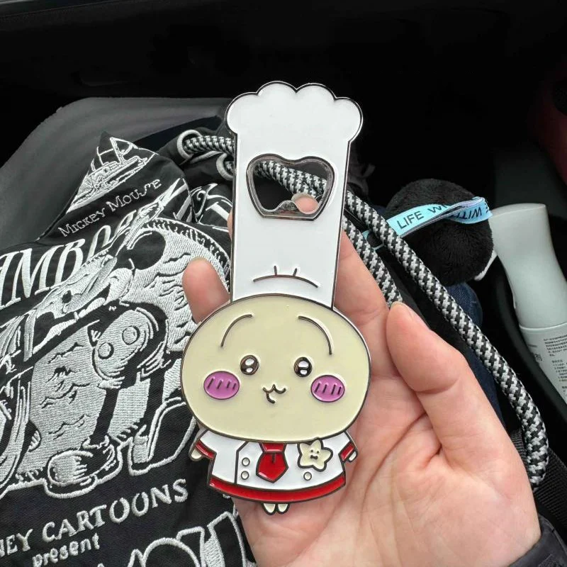 

Kawaii Miniso Chiikawa Bottle Opener Hachiware Usagi Cute Anime Beverage Beer Driver Creative Fun Refrigerator Sticker