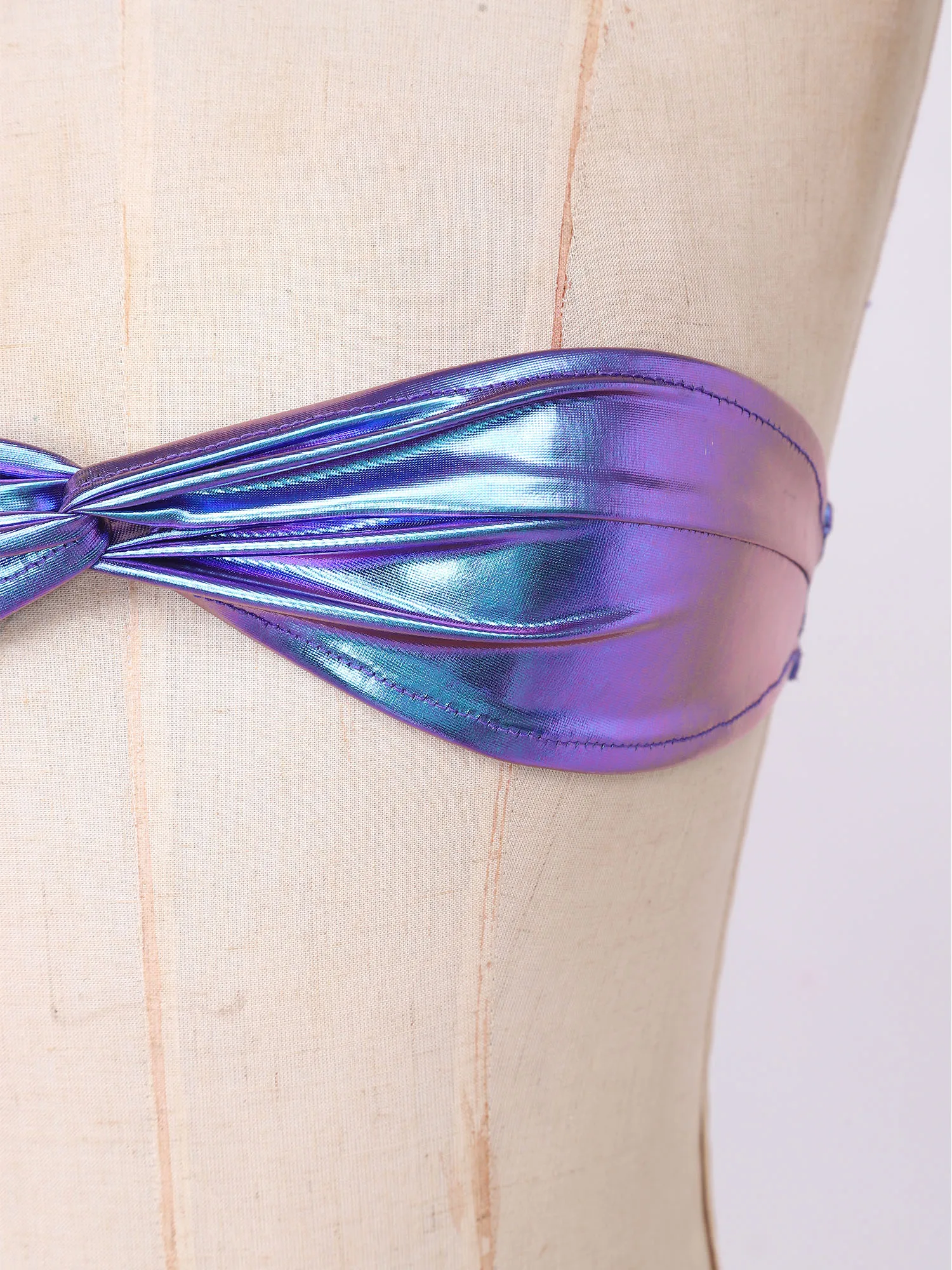 Top de bikini metálico brillante sin tirantes para mujer, con nudo frontal y hebilla trasera, tipo tubo, para fiesta en la piscina, traje de baño, sujetador de bikini