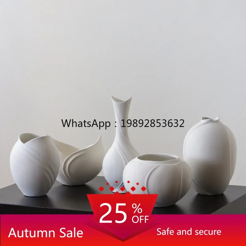 

LYY Matte White Ceramic Vase for Living Room Tabletop Dried Flowers and Flower Arrangements