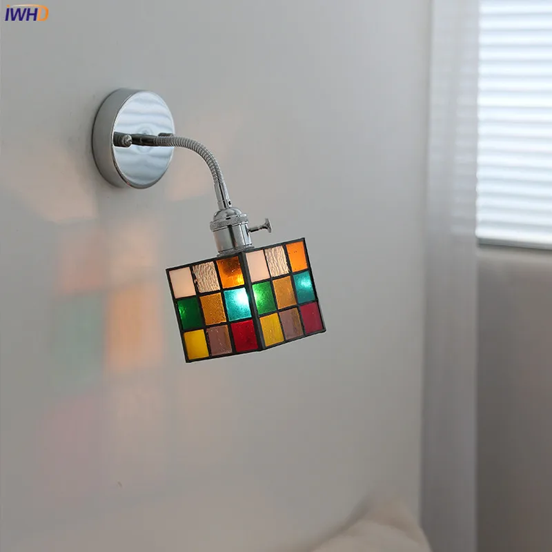 IWHD colorato quadrato in vetro LED Applique da parete argento ferro metallo braccio flessibile Ajdustable camera da letto accanto lampada Applique Murale