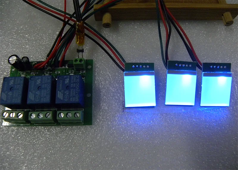 three ways touch relay board 12V 24V 3 channels normal open normal close touch relay module