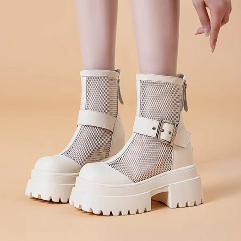 Neue 8 cm Damen-Mesh-Plateaustiefel, Sommer, kurze, klobige, atmungsaktive, rutschfeste Sandalen mit hohem Absatz, modische Damenstiefel, Zapatos