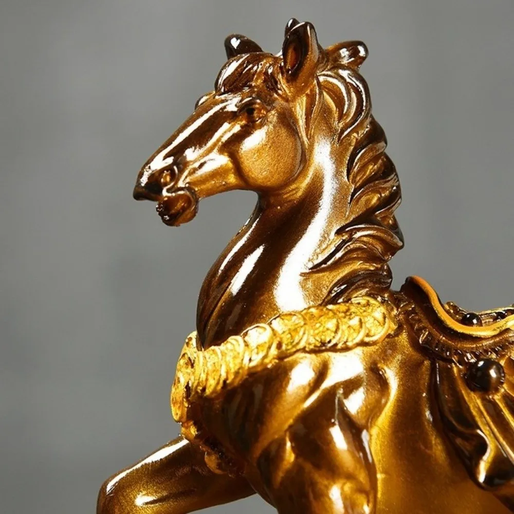 

Color Changing Colored Tea Pet Money Symbol Base High Temperatures Tea Pet Sculpture Gift 12cm Resin Horse Statue Tea Ceremony