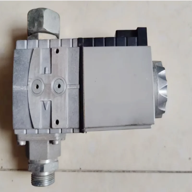 

Brand New Original Solenoid Valve SV-D507