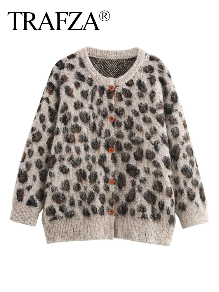 TRAFZA Autumn Women Fashionable Round Neck Single-breasted Buttoned Long Sleeve Top Women Leopard Print Knitted Cardigan Jacket