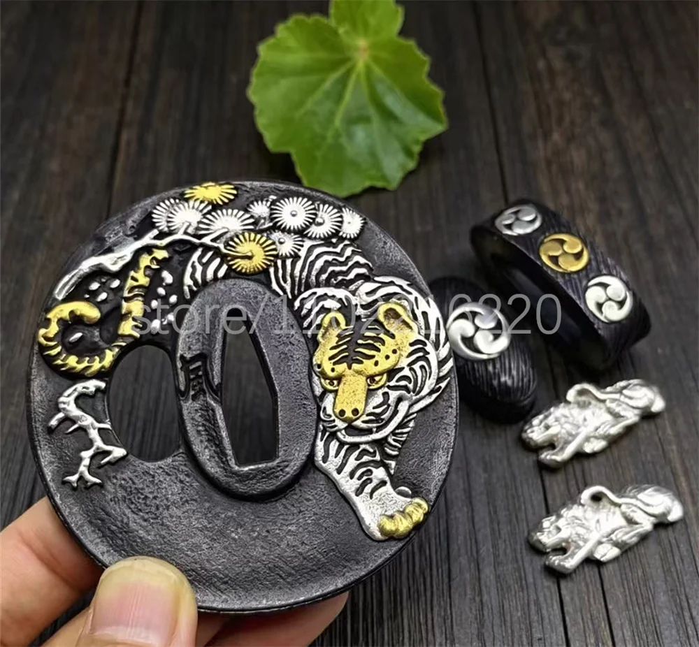 Nice Tiger Copper Brass Gold Plated Silver Tsuba Handguard Fuchi Kashira Menuki For Real Japan Samurai Katana Sword Fittings
