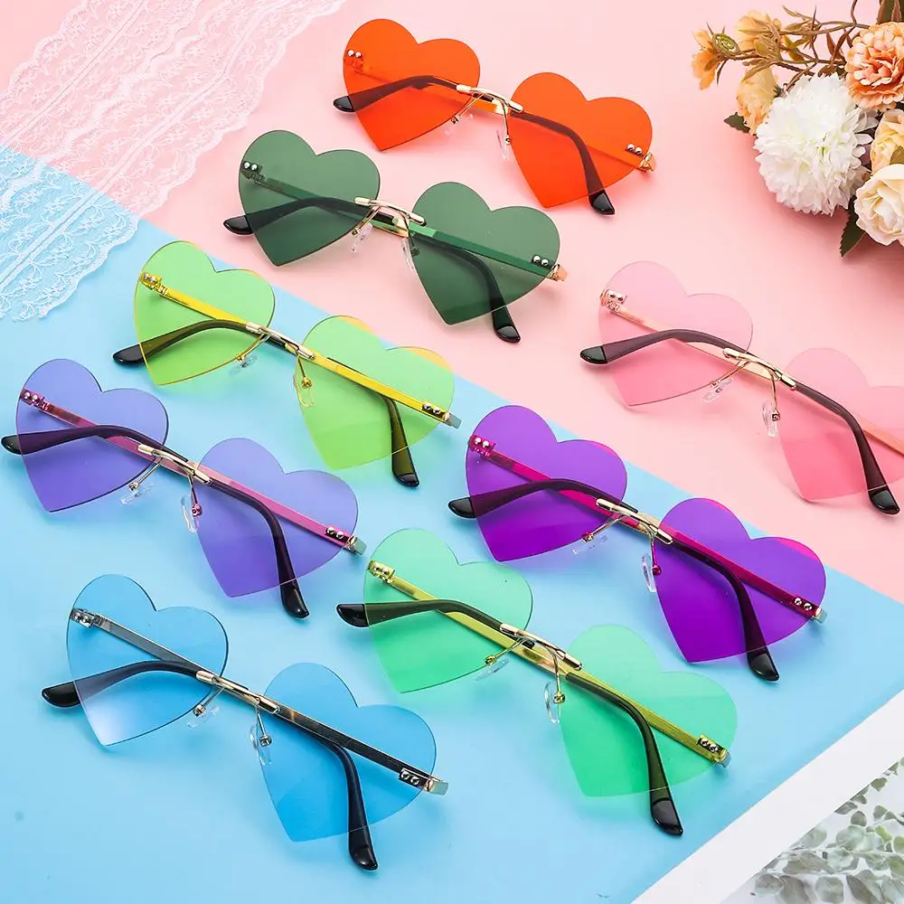 Trendy Hippie Costume Cosplay Costume Pink Hippie Sunglasses Heart-Shaped Rimless Heart Sunglasses Metal Sun Glasses