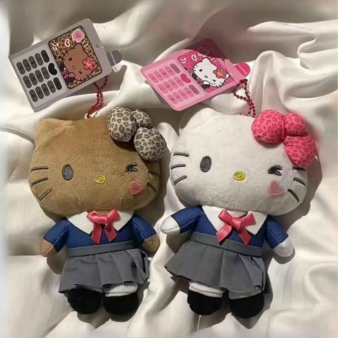 

Anniversary Hello Kitty Plush Keychain Kawaii Sanrio Kt Cat Backpack Pendant Bag Charm Cartoon Mini Coin Purse Gifts