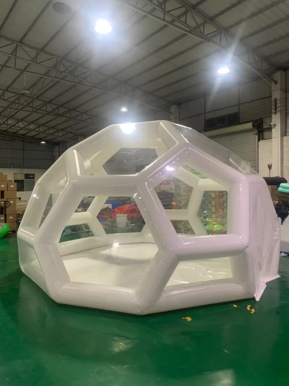 Inflatable กลางแจ้งโปร่งใสเต็นท์ฟุตบอลโครงสร้างเต็นท์ Backyard ทรงกลมหรูหรา Inflatable Bubble เต็นท์ Family Camping