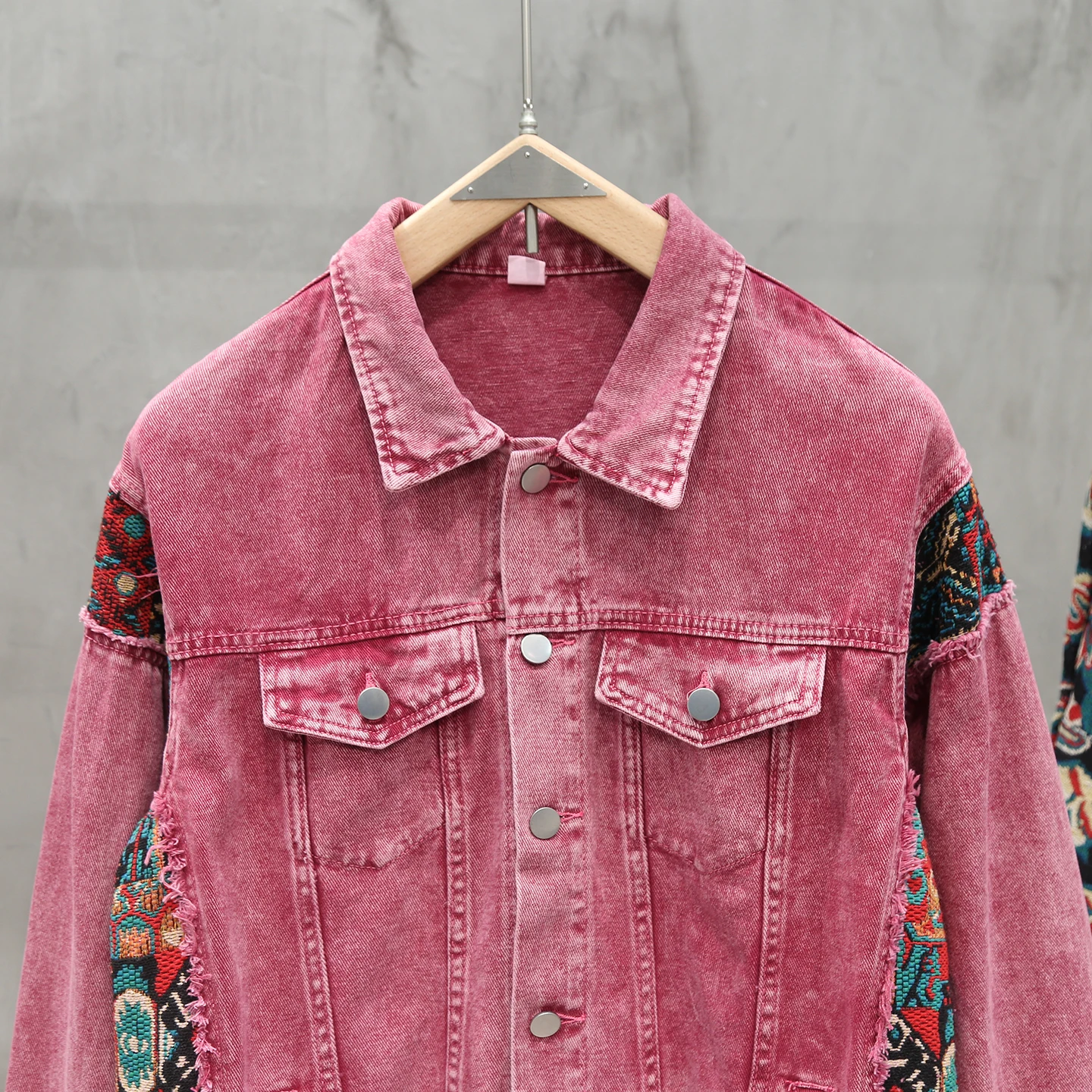 Bohemian Style Patchwork Denim Jacket For Men Pink Washed Loose Jackets American Casual Fashion Retro Male Autumn Coat