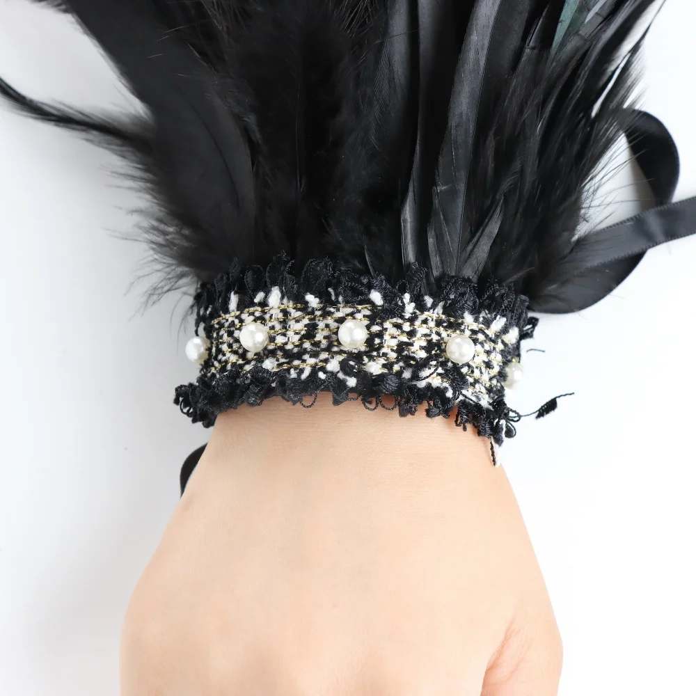 ブラックフェザーリストカフスレトロヴィンテージパンクゴシックフェザーカフス女性男性用ハロウィンパーティーゴスレイブコスチュームコスプレ小道具