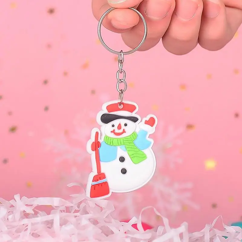 Christmas Cartoon Key chains Pendant Durable Rubber Snowman Keychain Christmas Hanging Ornament for home Theme Party