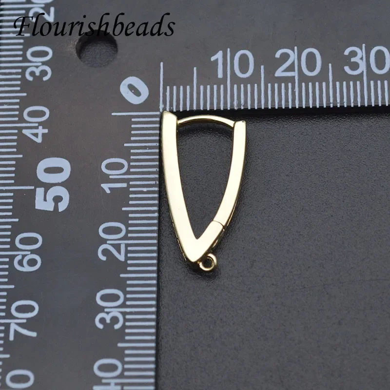 Imagem -04 - Suprimentos para Fazer Brincos Beads em Formato Triangular Cor de Ouro com Fio para Orelha Moda 30 Peças Lote cz Diy