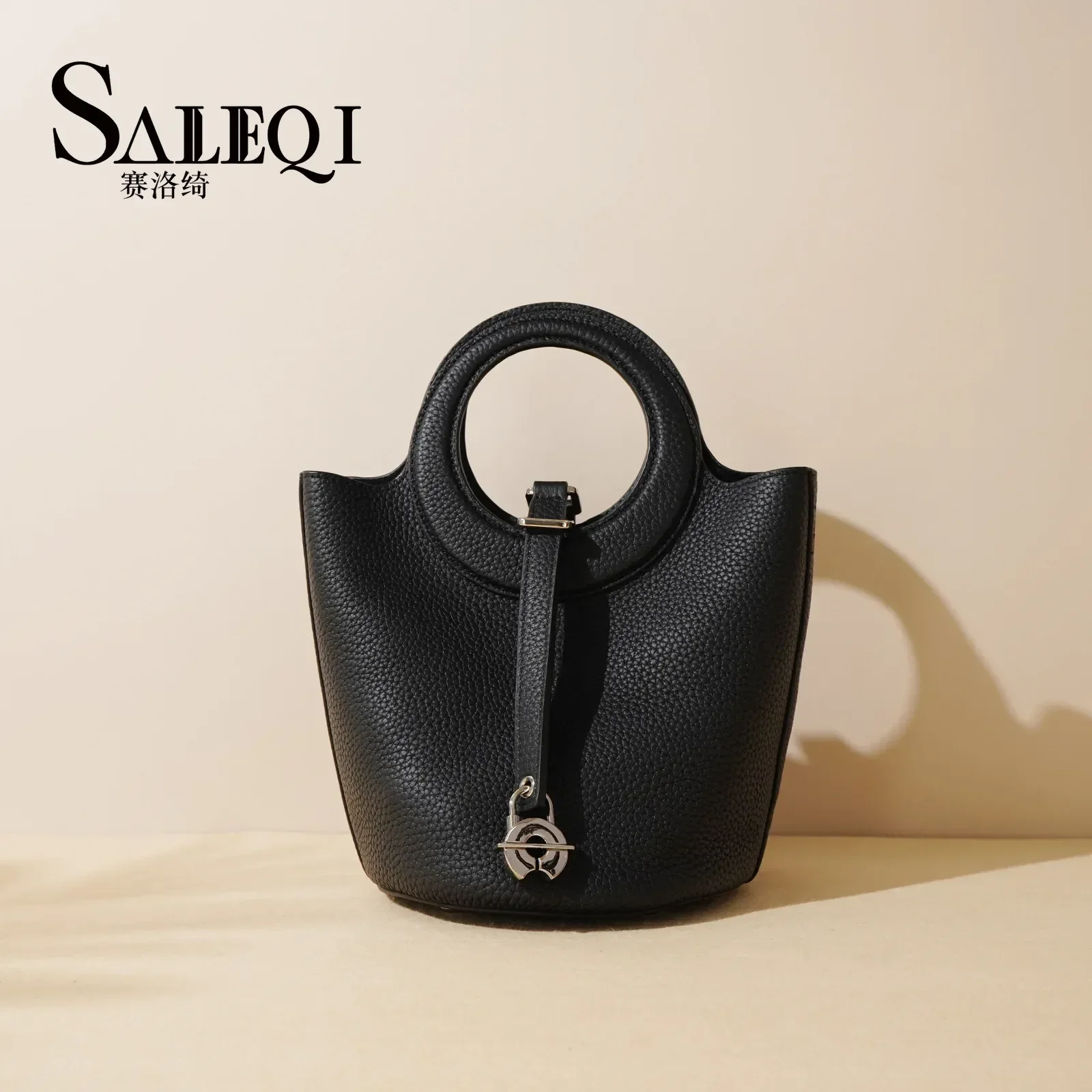 

Genuine Leather Women's Small Bucket Bag Vegetable Basket Cow Leather New Handbag Shoulder Crossbody Luxury Designer Bag New