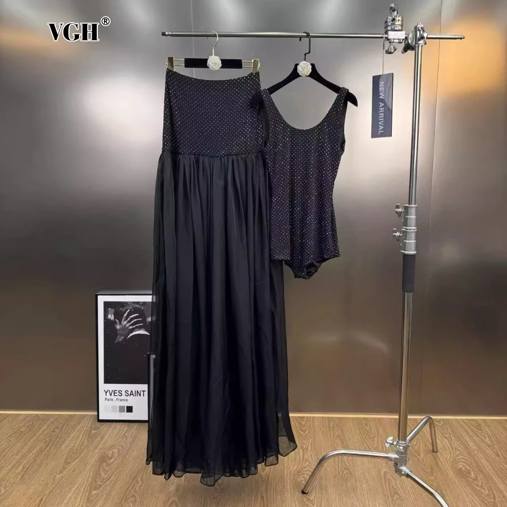 

VGH Chic Spliced Sequins Two Piece Set for Women O Neck Sleeveless Vest High Waist Mesh Long Skirts Suit Female Summer Clothing