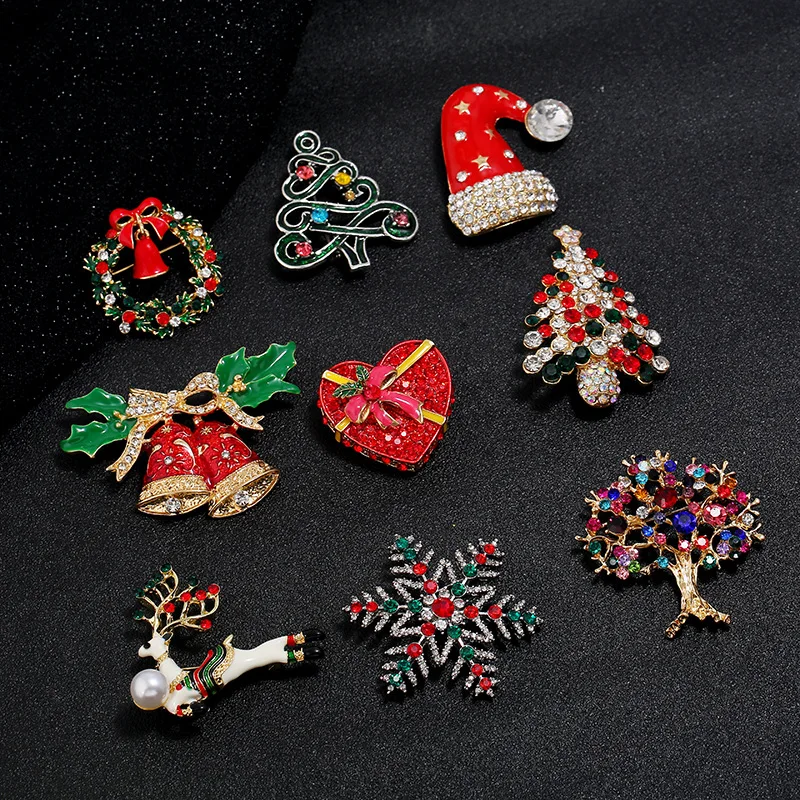 1PC Christmas Enamel Brooch Pins Rhinestone Xmas Tree Wreath Bell Metal Pins Jewelry Gift For Women Merry Christmas Decor Gifts