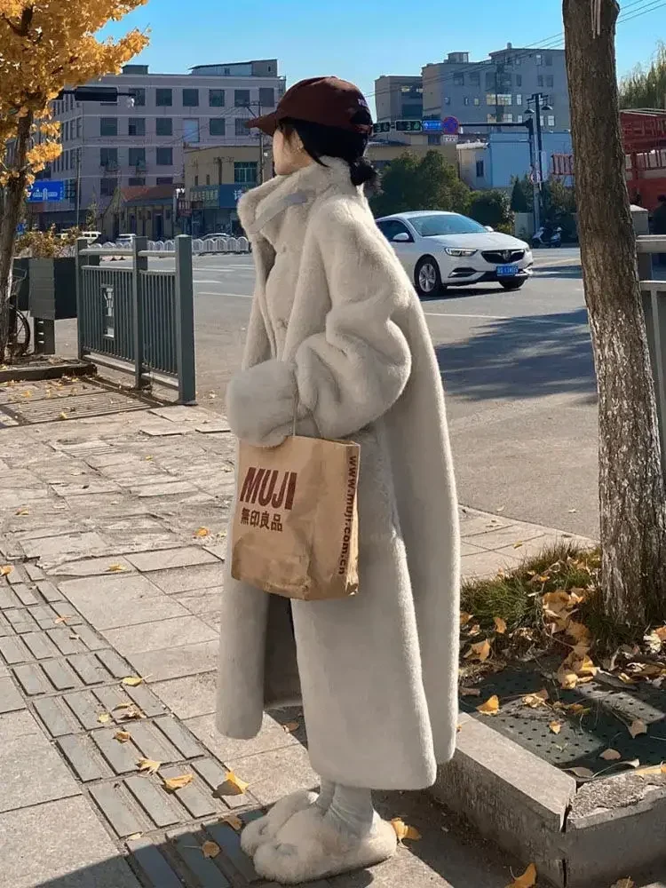 Fur Coat Women\'s Winter Mid Length Loose Slim Fur One Piece Environmental Protection Mink Fur Grass Coat  Winter Jacket Women