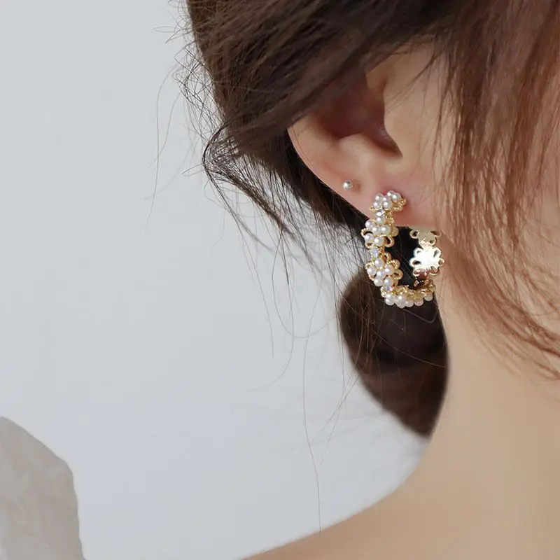Korean Style Crystal Flower Stud Earrings For Women Sweet Flower Imitation Pearl Zircon Rhinestone Earring Party Jewelry Gifts - view 5