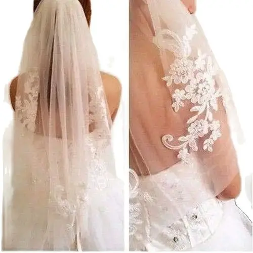 

1 Tier Lace Appliques Bridal Veil Crystal Beaded Tulle Wedding Veils with Comb 2025