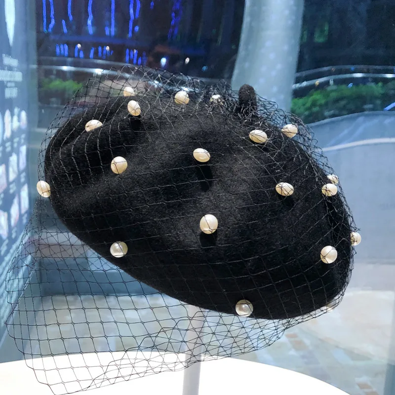 2024 New Pearl Mesh Beret Women display picture 2