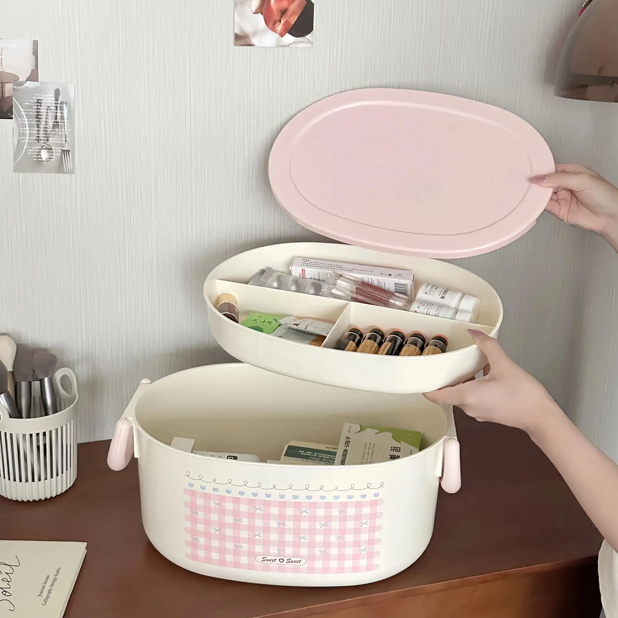 2 Layer Medicine Box Cute Storage Box Large Capacity Portable Pill Medicine Storage Box Home Organizer Desktop Decor for Bedroom