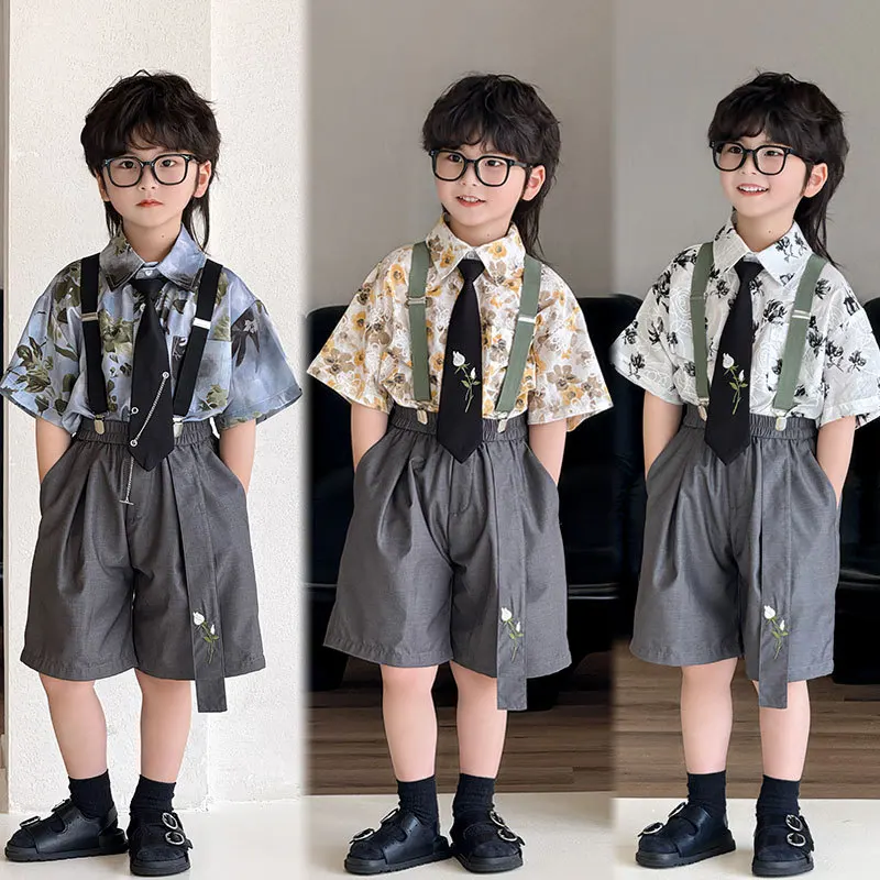 

2025 Summer Children's Short-Sleeve Fashion Printed Shirt for Boys, Trendy Apparel for Young Children.