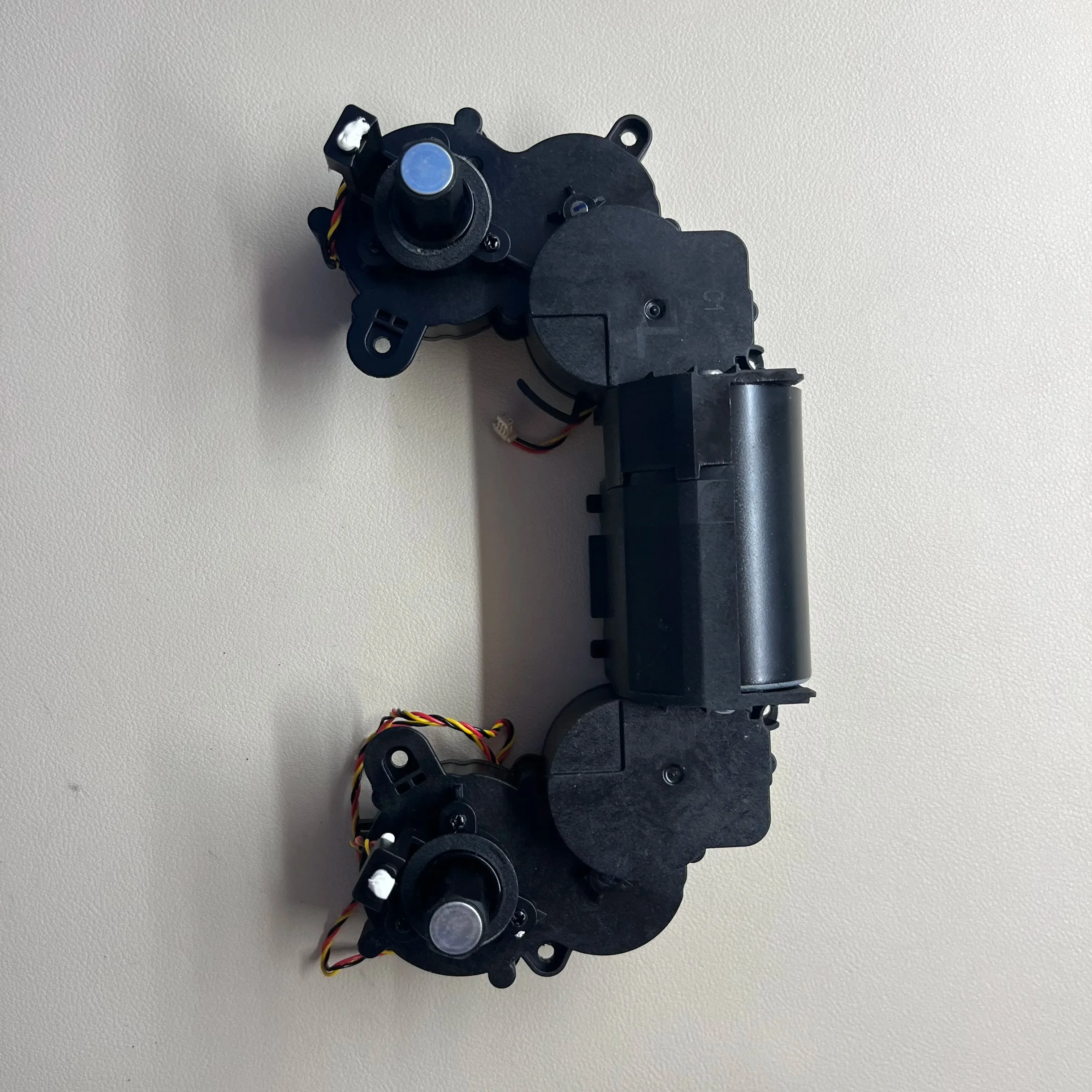 X1OMNI/T10 TURBO DBX23 Eingebauter Moppmotor Rollmotor Linke und rechte Räder