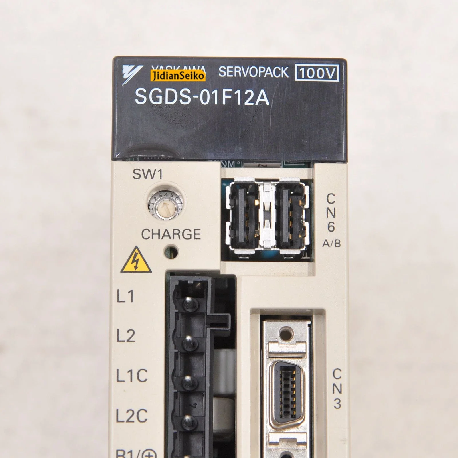 SGDS-01F12A 100W Servo Drive