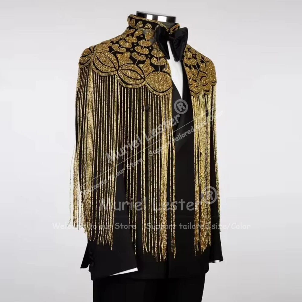 

Unique Design Beaded Stones Groom Wedding Tuxedos Customized 2 Piece Set Double Breasted Groom Blazers With Cape Slim Fit Suits