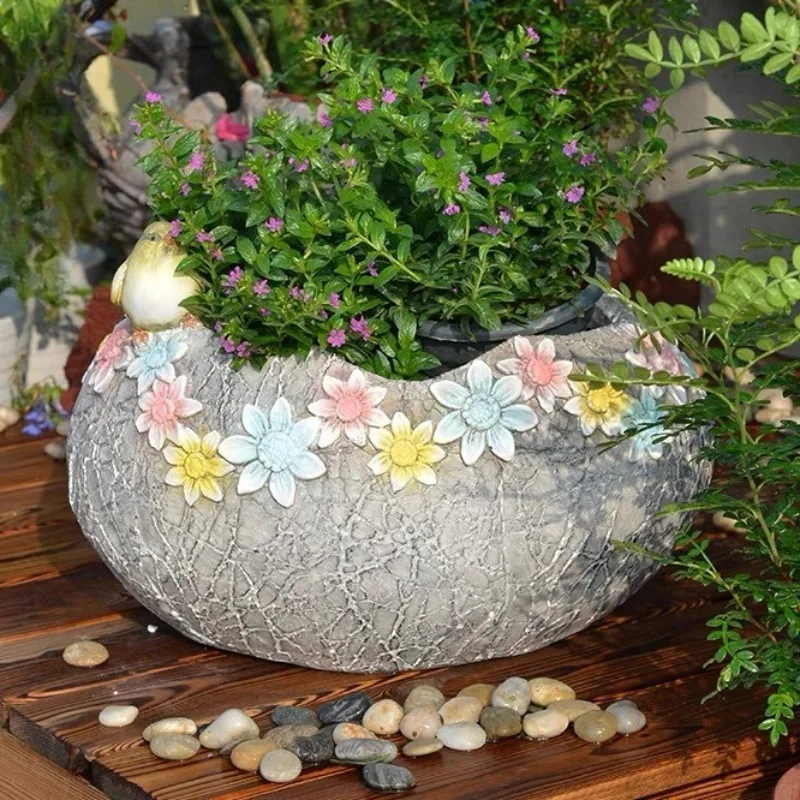 

Resin Sculpture Planter Pot for Garden Decor Unique Succulent Plant Flower Pot Artistic Statue Design Ideal Indoor Outdoor Use