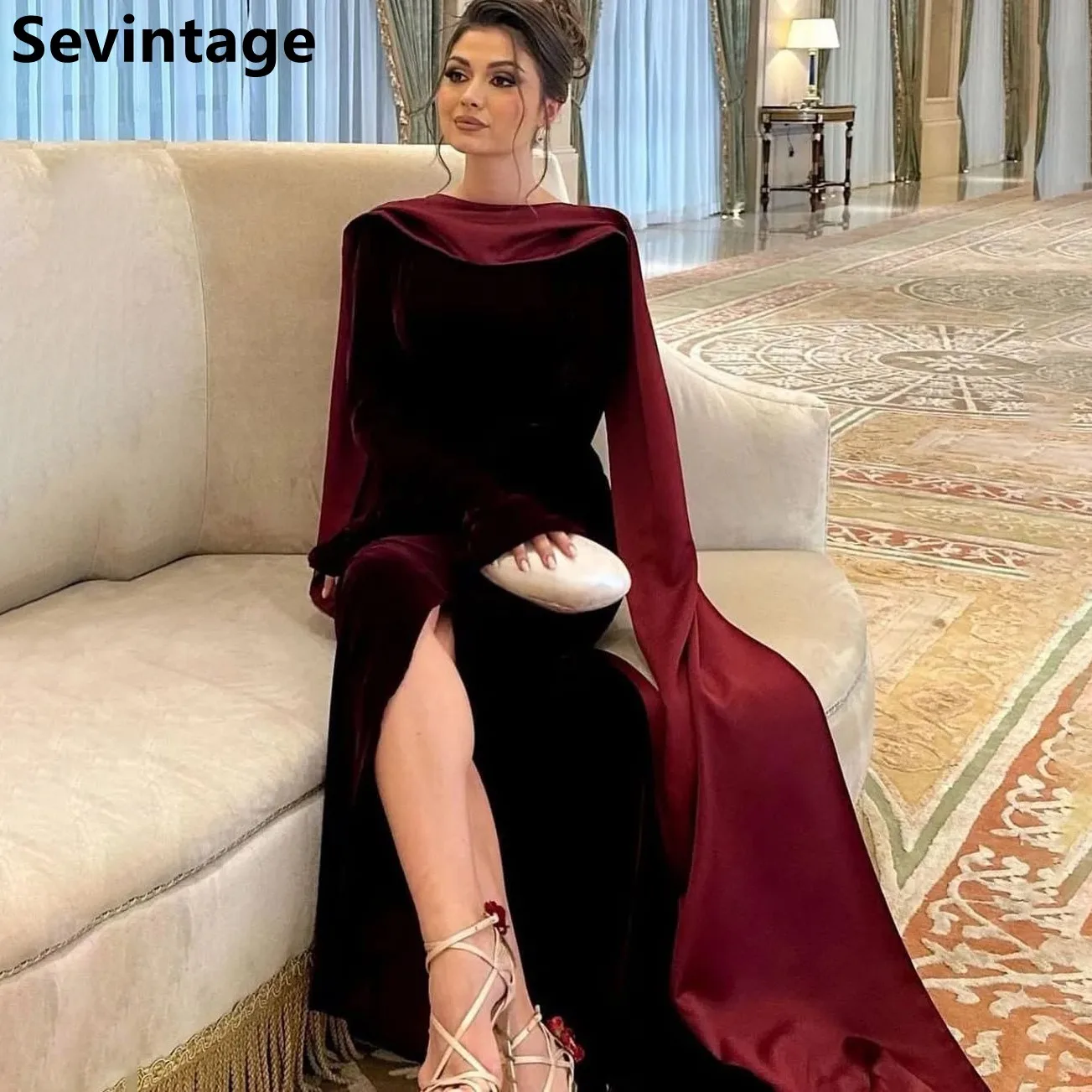 

Burgundy Velour Mermaid Evening Dress With Cape Backless Pearls O-Neck Prom Gown Floor Length Algerian Outfit 2024 Customized