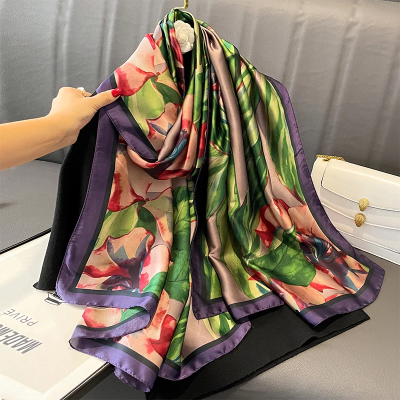 2024 Seiden schals Frauen Luxusmarke Hijab Schal Blumen Foulard Femme Schals Wraps Seide Bandana Kopftuch Hijab Strand Poncho – Detail 16