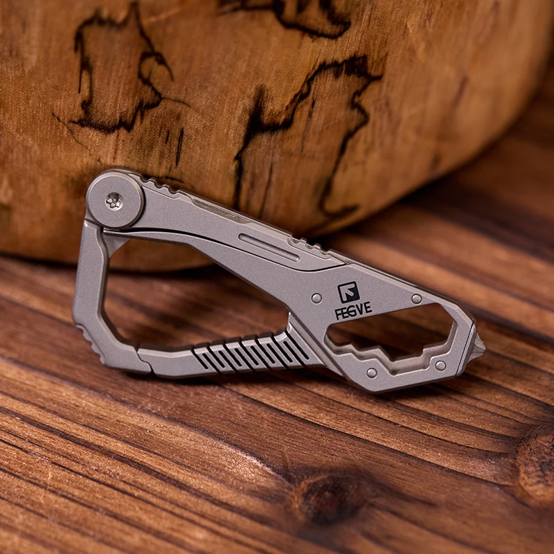 Outdoor Portable EDC Multifunctional Mini Keychain Camping Survival Car Emergency Window Breaking Cutting Tool