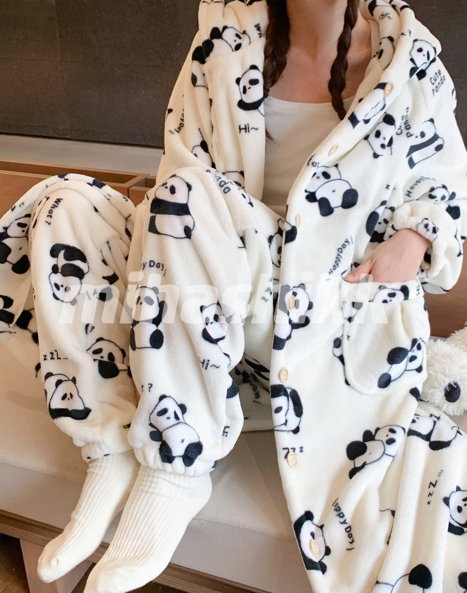 Fall Winter 2024 Women\'s Robe Pants Pajamas Cute Panda Print Fleece Thick Night-robe Nightgown Hooded Pockets Long Robes 40917