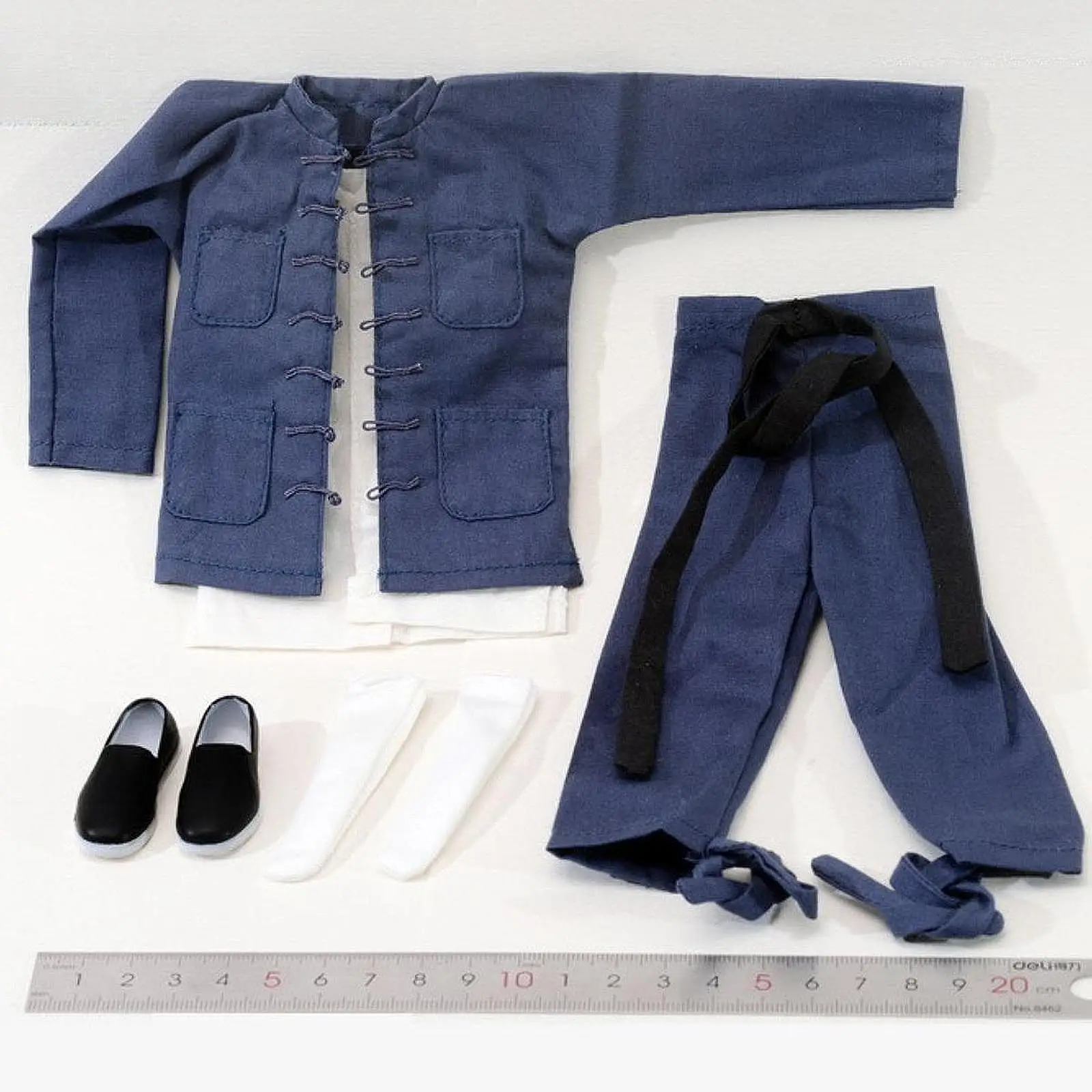 

1/6 Scale Tang Kung Fu Uniform Stylish Fashion Cosplay Retro Long Sleeve Top Uniform for 12in Dress up Figures Doll Model Accs